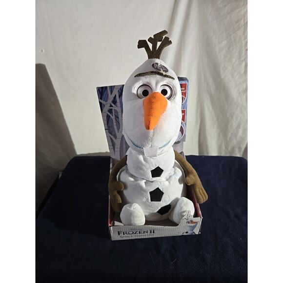 Disney Frozen II Olaf Spring & Surprise Plush Toy Talks - Picture 1 of 5